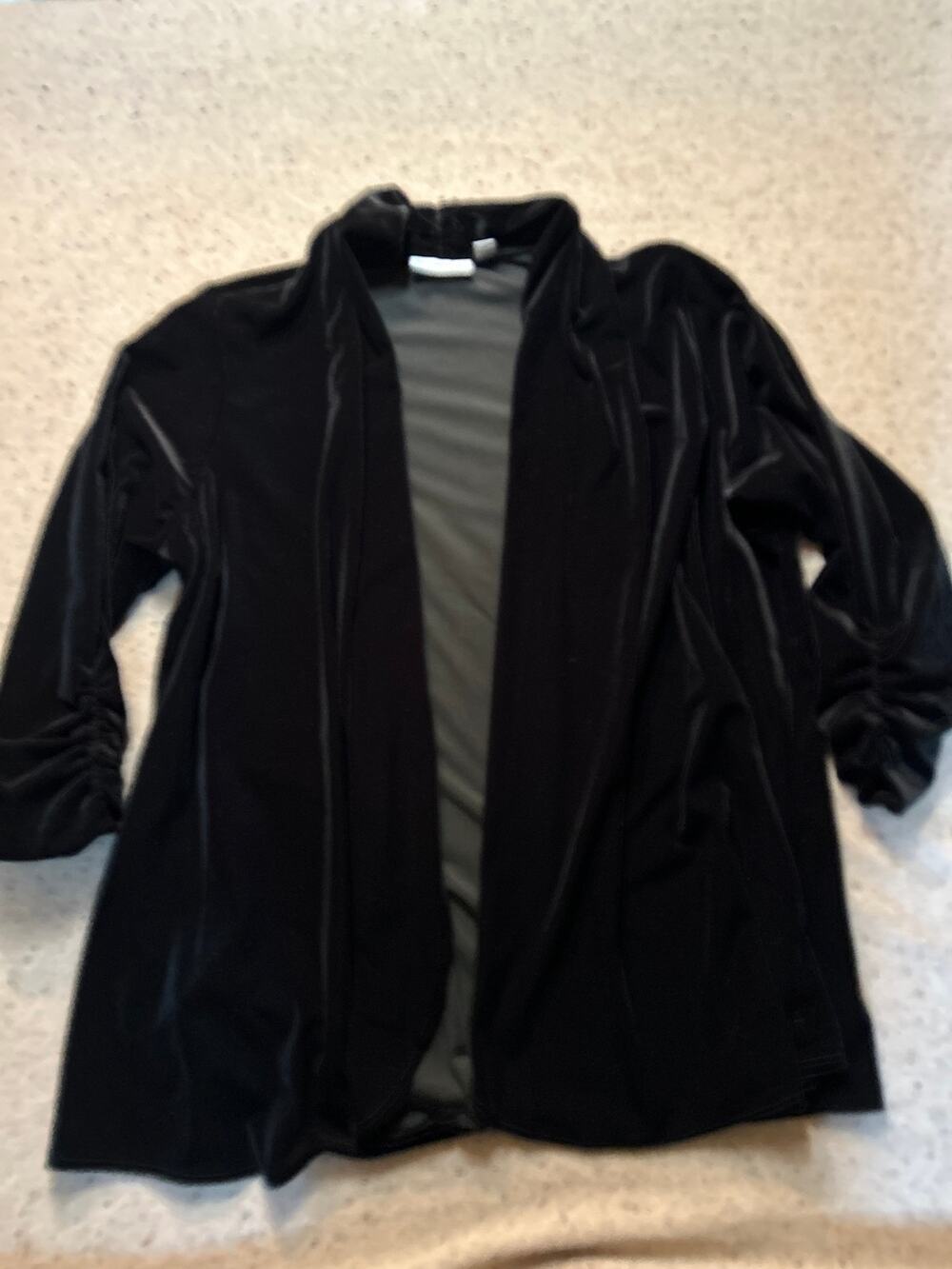 Susan Graver Velvet Open Drape Cardigan Women’s Black Large Scrunch Sleeve
